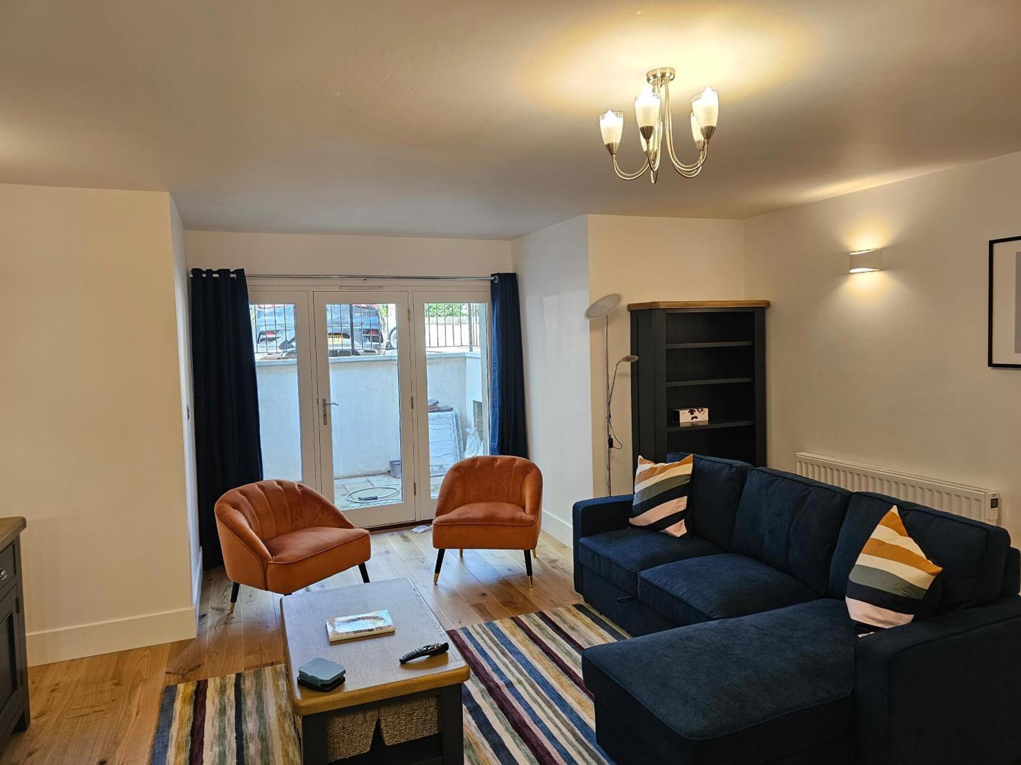 Spacious Modern 2-Bed Parking & Wi-Fi & 65"Oled Bristol Bagian luar foto