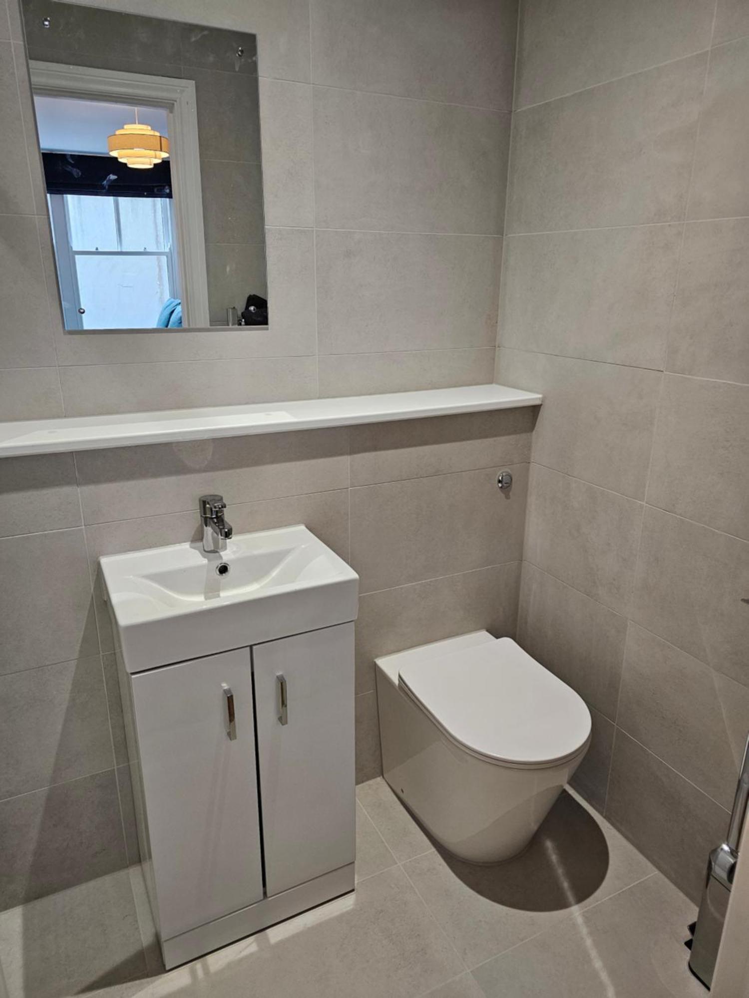 Spacious Modern 2-Bed Parking & Wi-Fi & 65"Oled Bristol Bagian luar foto